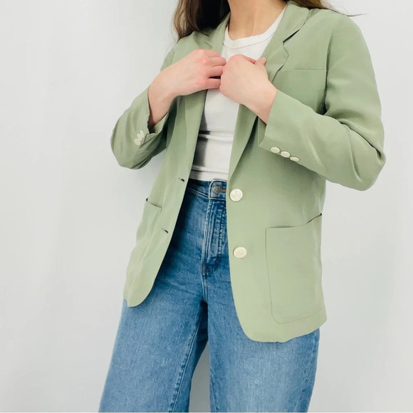 vintage sage green 100% silk button down blazer minimalist size 2 / S / XS - Picture 2 of 10